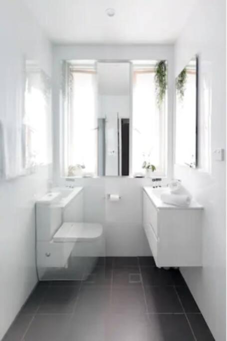 Bondi Local Garden Living 5 Mins Walk To Apartment